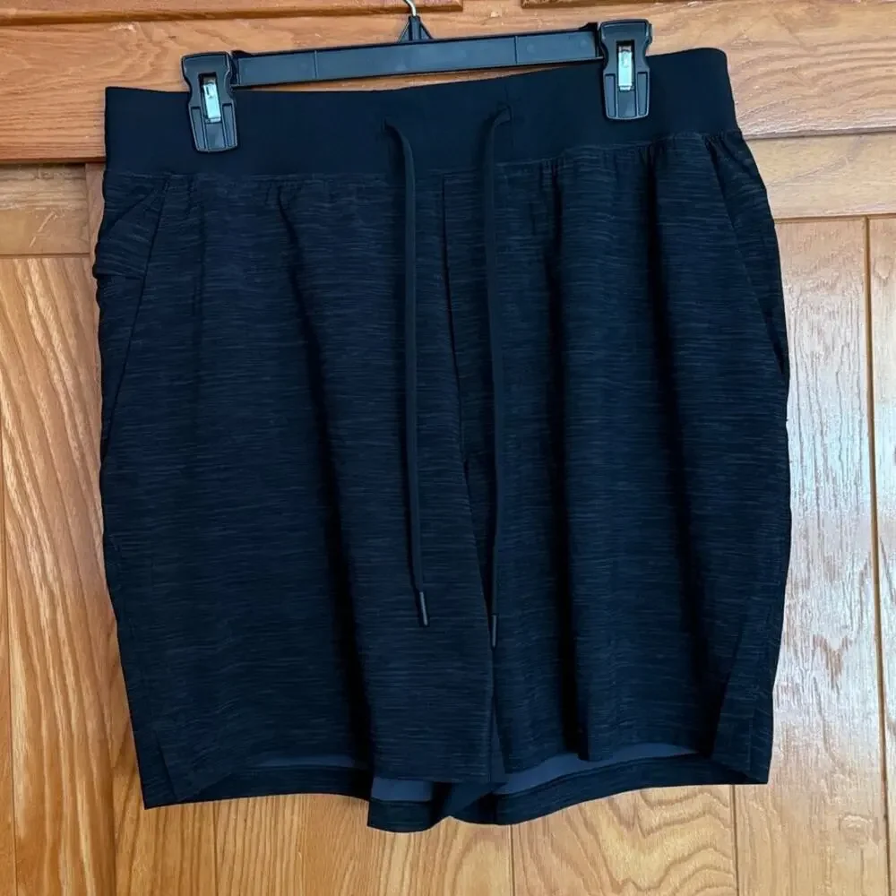 Black Lululemon Men’s T.H.E. Short Linerless 7